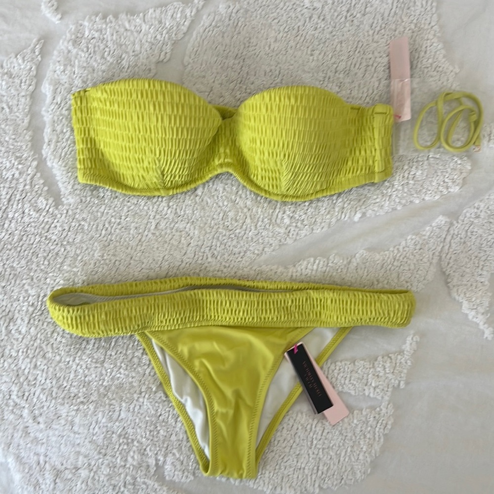 New! Bikini set